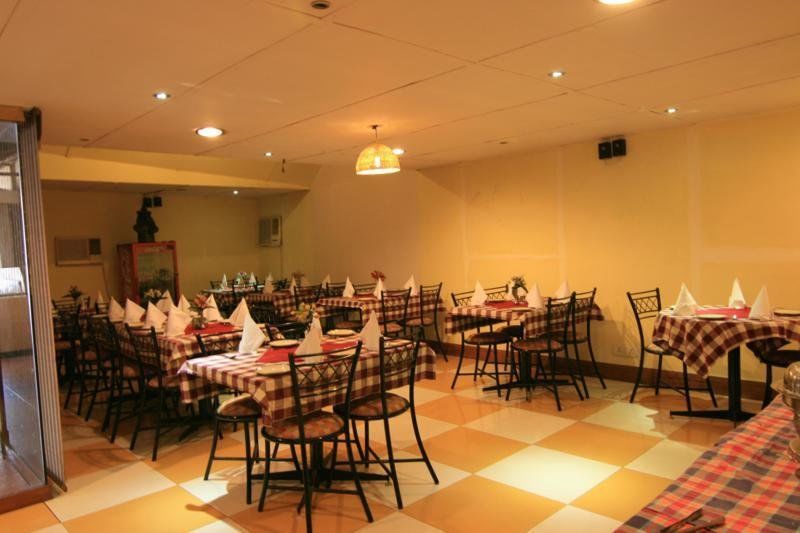 纳纳克大陆酒店 德里 餐厅 照片